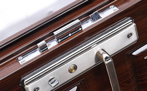 富锦24小时上门开锁公司